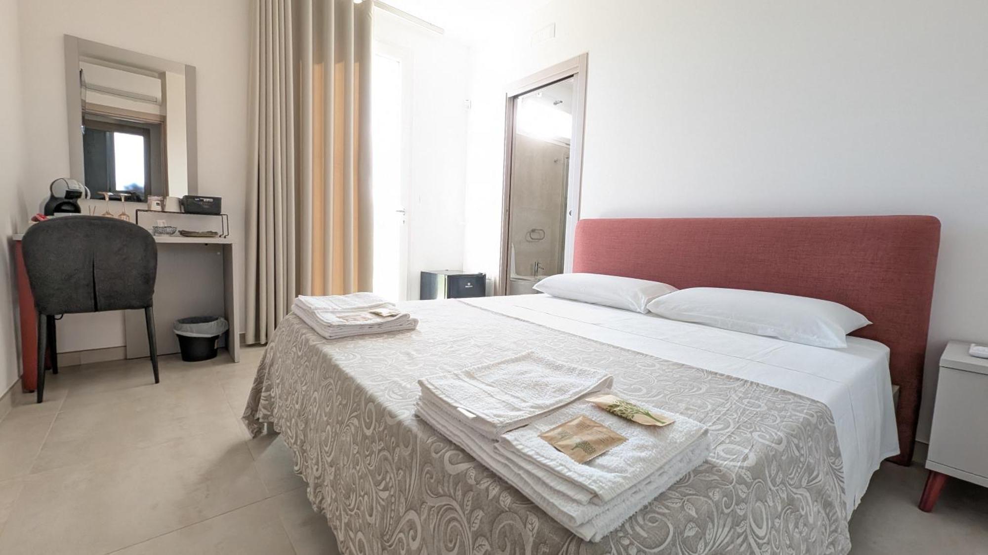 L'Ottavo Giorno Hotell Otranto Exteriör bild